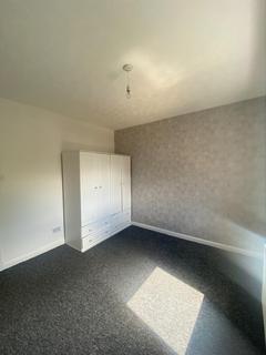 3 bedroom flat to rent - Overdale Place, Wishaw