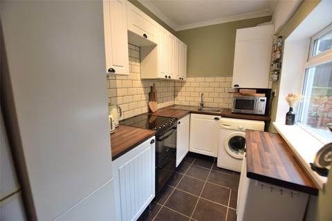 2 bedroom terraced house to rent, Rawling Road, Gateshead, NE8