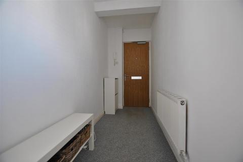 1 bedroom flat for sale - Manor House Court, Whitchurch