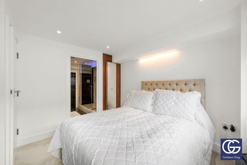 Master with Ensuite