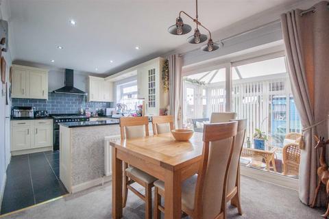 3 bedroom detached house for sale - Ongar Road, Writtle, Chelmsford