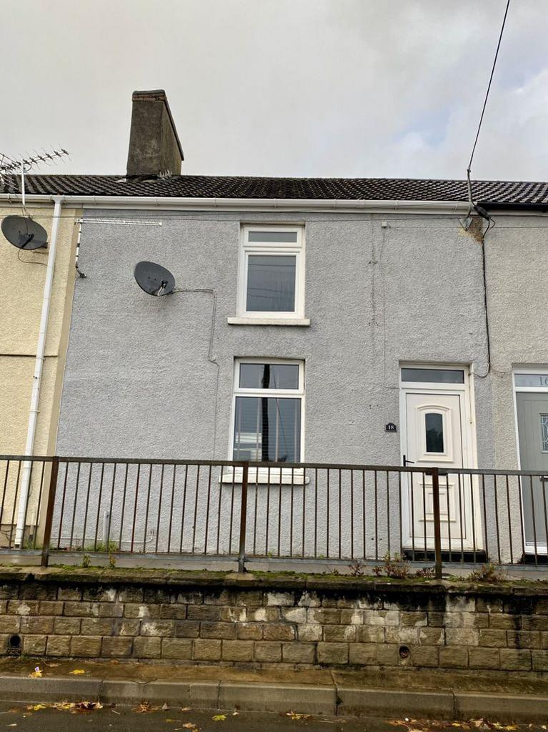 Hendre Road, Pencoed 2 bed house £800 pcm (£185 pw)