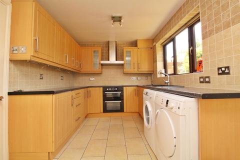 3 bedroom semi-detached house for sale, The Campions, Borehamwood