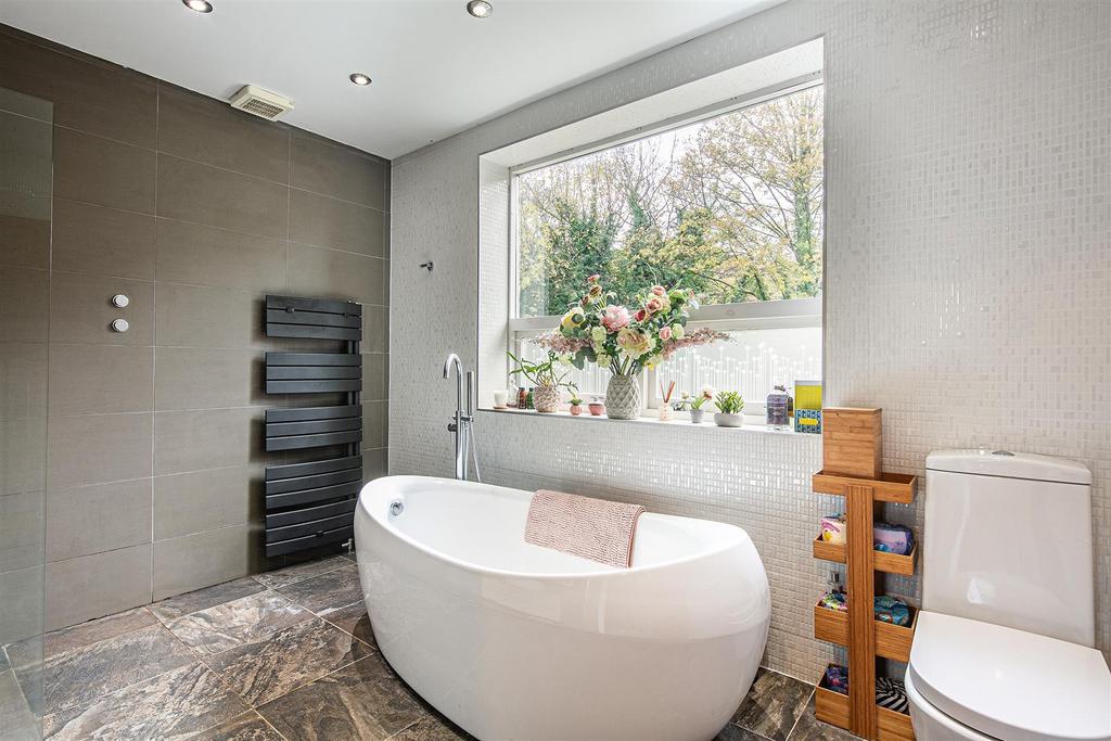 Family bathroom