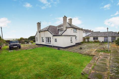 4 bedroom detached house for sale, Lon Merllyn, Criccieth