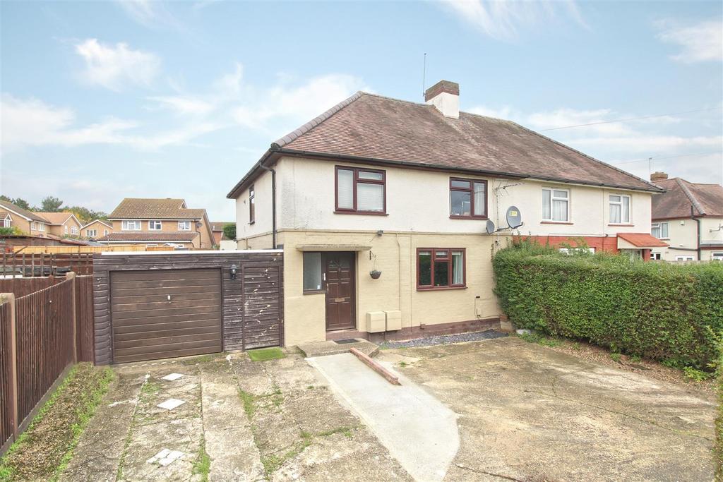 Rosedale Avenue, West Cheshunt 1 bed for sale £275,000