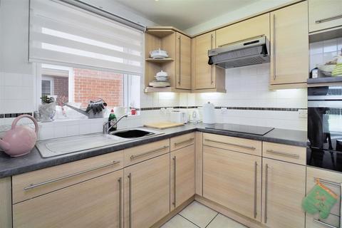 undefined, Farringford Court, Avenue Road, Lymington, Hampshire, SO41 9PA