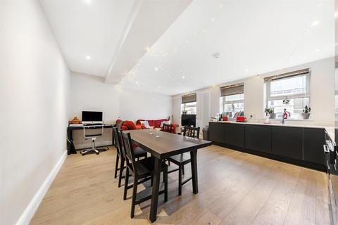 2 bedroom flat to rent, 69 Crawthew Grove, London