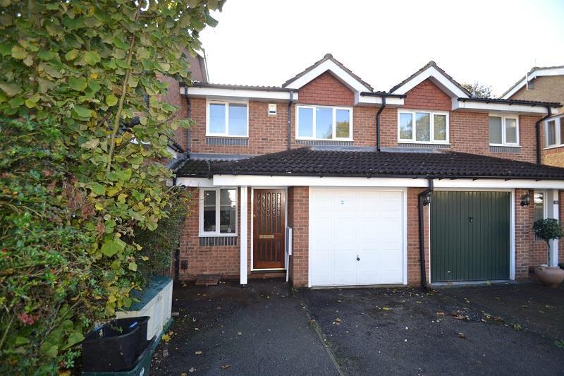 Page Hill, Ware 3 bed terraced house £2,150 pcm (£496 pw)