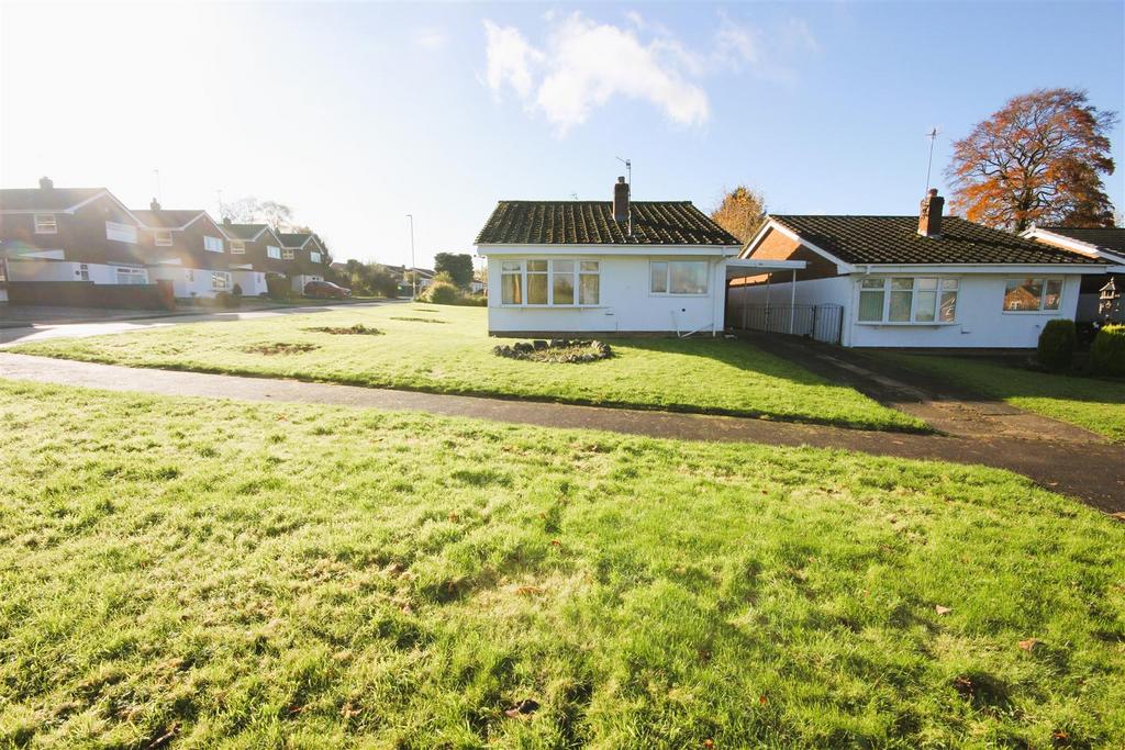 Ashbourne Road, Cheadle 3 bed detached bungalow for sale £276,000
