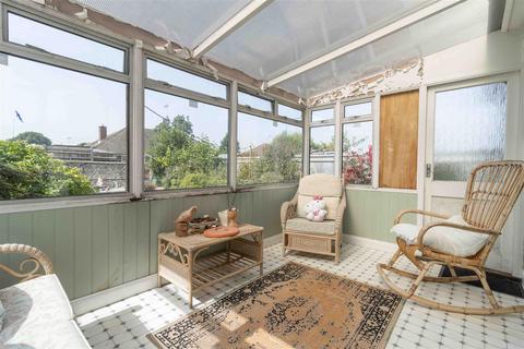 15 Brookdean Road, Worthing, BN11 2PB