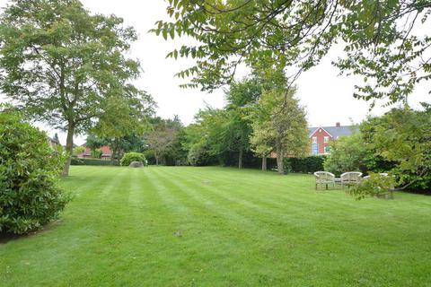 2 bedroom semi-detached bungalow for sale - 4 Mytton Villas, Mytton Oak Road, Shrewsbury, SY3 8XG