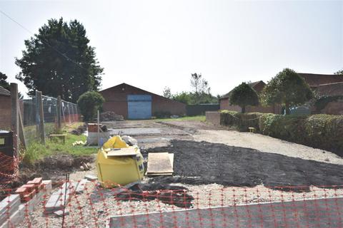 undefined, Main Street, Laneham, Retford