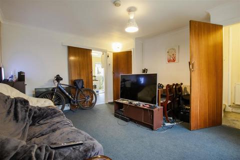 3 bedroom house to rent, Poole Crescent, Birmingham
