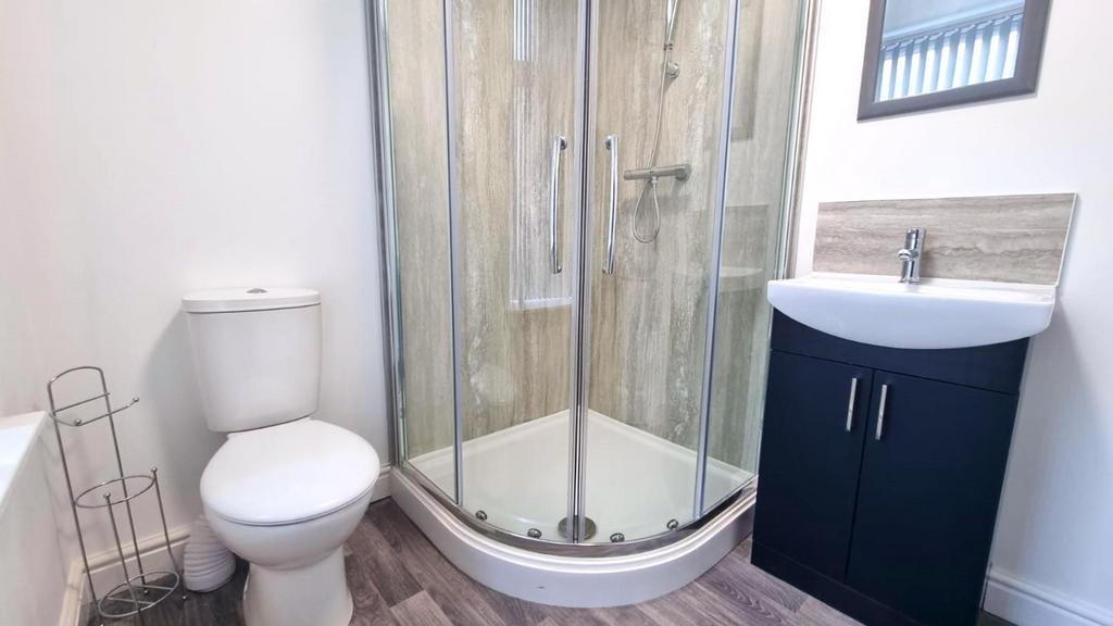Bathroom.jpeg