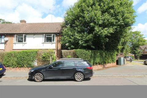 3 bedroom semi-detached house for sale, East Hill, Woking