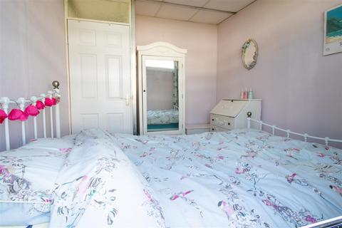 2 bedroom chalet for sale, The Woodlands, Roch, Haverfordwest