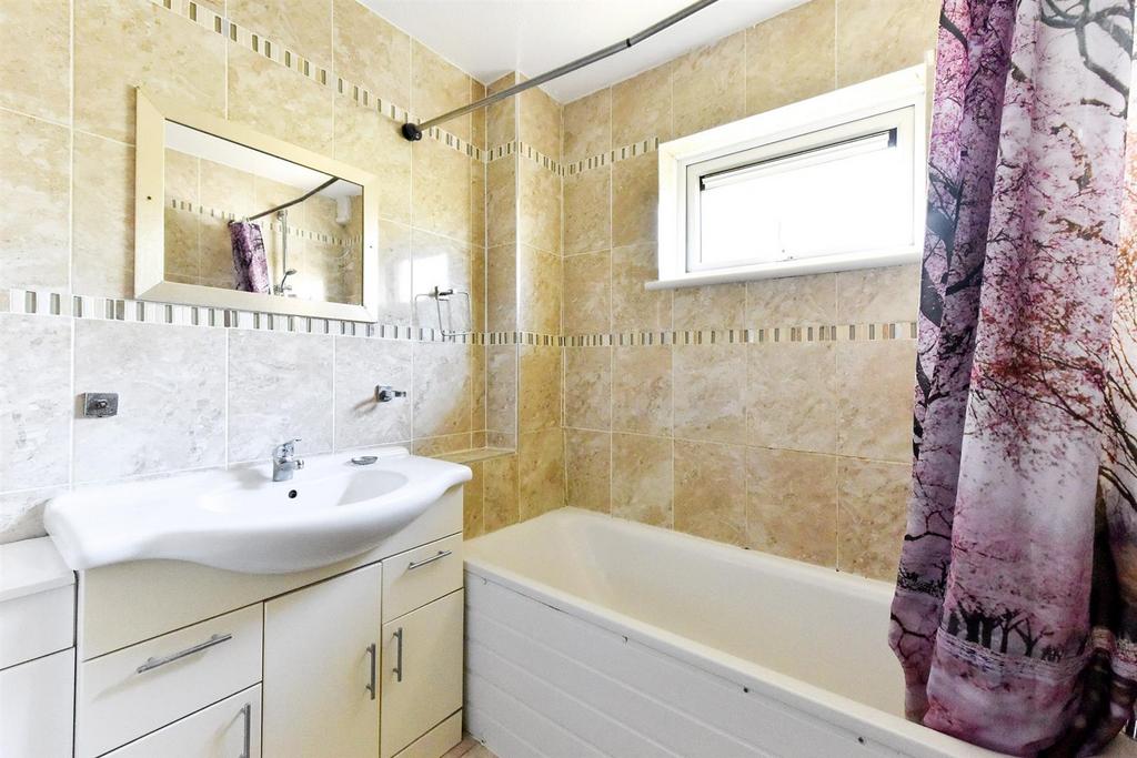 83 Alexandra Road-7 resized.jpg