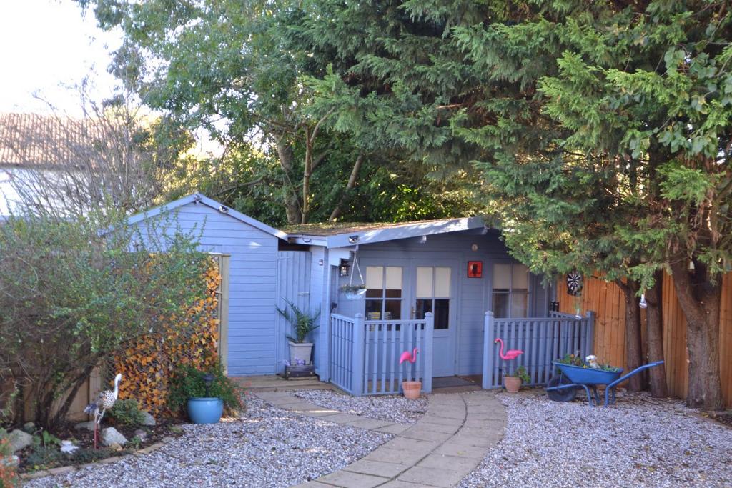 Garden a.JPG