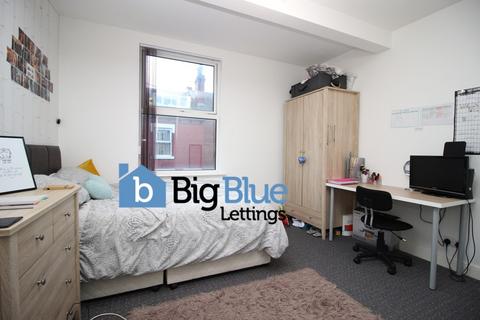4 bedroom property to rent, 13 Beamsley Mount, Hyde Park, Leeds LS6