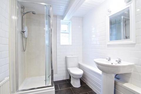 undefined, Queens Road, Leeds LS6
