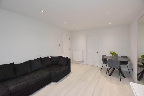 11 Birchgrove Close, Bolton, BL3 4LR