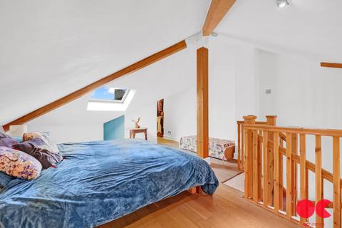 9 Equity Square, London, E2 7EQ