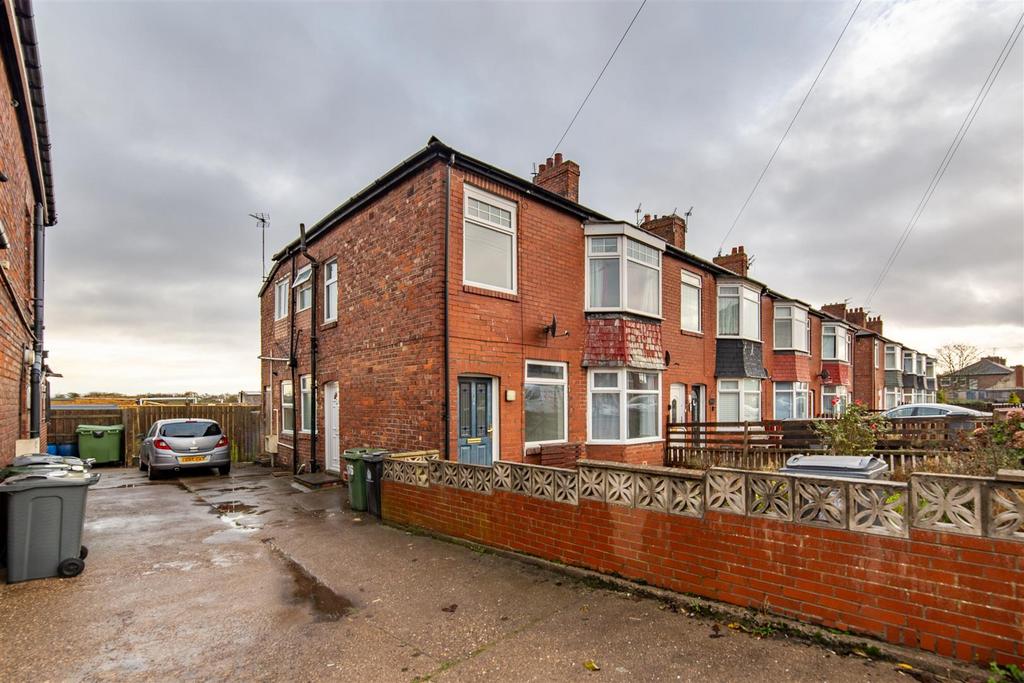 Brookland Terrace, North Shields 2 bed flat £650 pcm (£150 pw)