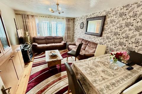 3 bedroom terraced house for sale, Chetwode Avenue, Monkston, Milton Keynes, MK10