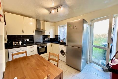 3 bedroom terraced house for sale, Chetwode Avenue, Monkston, Milton Keynes, MK10