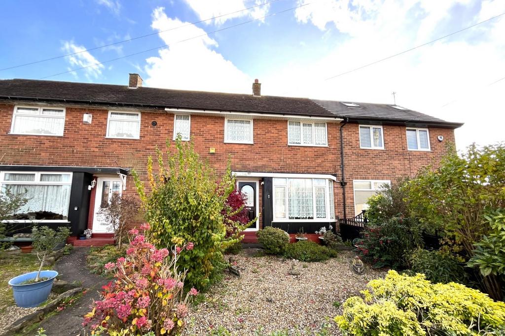 Brackenwood Drive, Roundhay, Leeds 3 bed semidetached house for sale