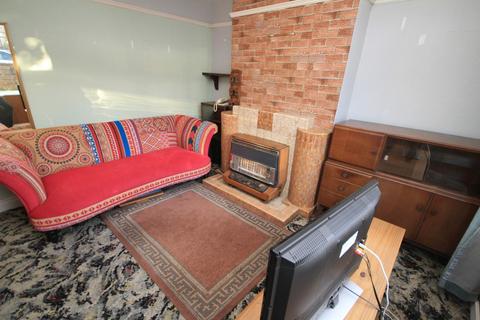 35 Leafield Drive, Bradford, BD2 3RX