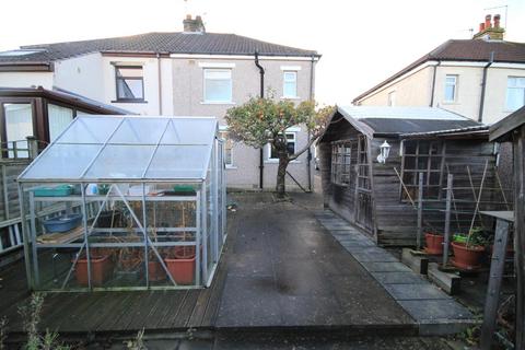 35 Leafield Drive, Bradford, BD2 3RX