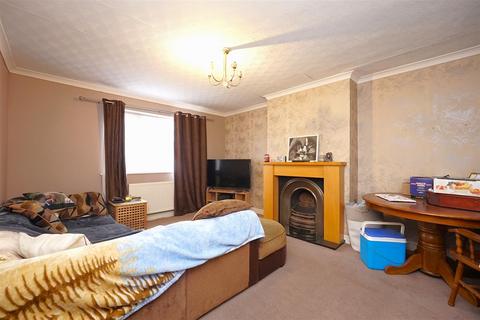 6 Langdale Grove, Barrow-in-furness, LA13 9QF