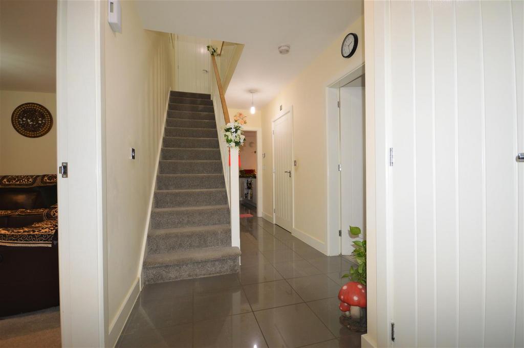 Entrance Hall.JPG