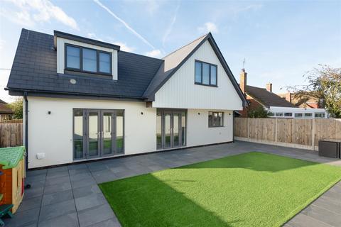 3 bedroom detached house for sale, South Street, Whitstable