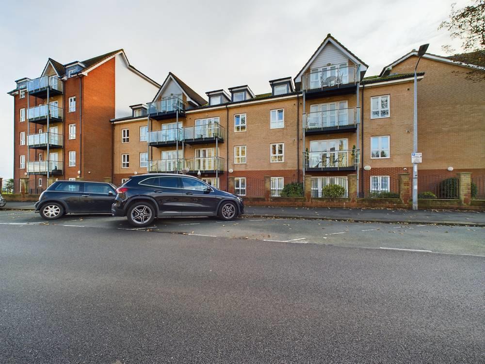 St. Annes Road, Bridlington 2 bed retirement property for sale £210,000