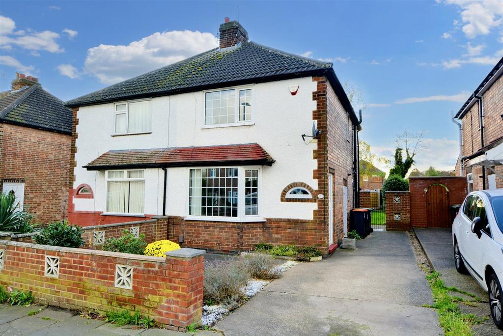 Baskin Lane 2 bed semidetached house for sale £220,000