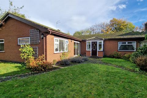 4 bedroom detached bungalow for sale - Main Street, Church Broughton, Derby