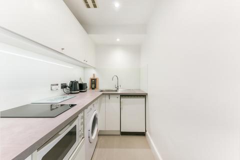 Studio to rent, Sloane Avenue, SW3