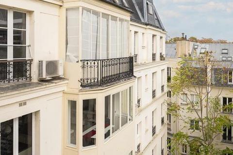 4 bedroom apartment, 6th Arrondissement, Paris, Île-De-France