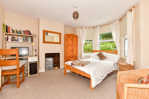 68 Coolinge Lane, Folkestone, CT20 3QE