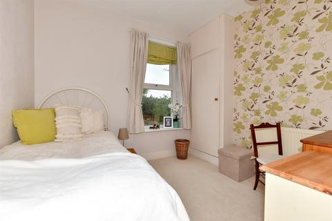68 Coolinge Lane, Folkestone, CT20 3QE