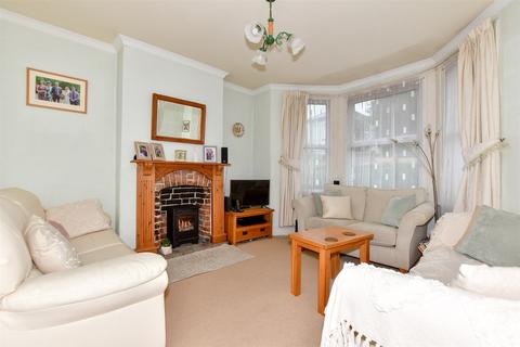 68 Coolinge Lane, Folkestone, CT20 3QE
