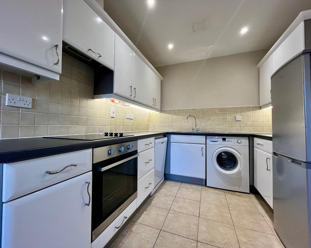Williams Park, Benton, Newcastle upon... 2 bed flat £800 pcm (£185 pw)