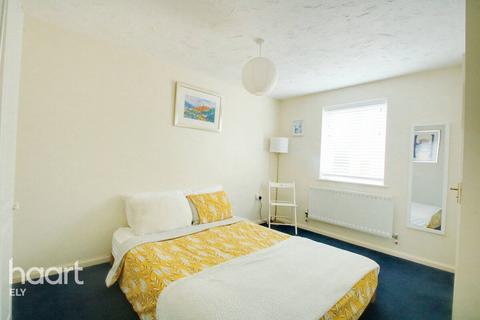 2 bedroom end of terrace house for sale - Wissey Way, Ely