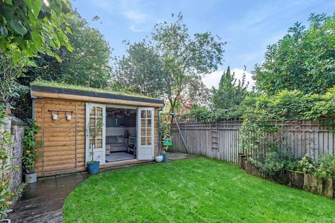 3 bedroom semi-detached house for sale, Mill Hill NW7