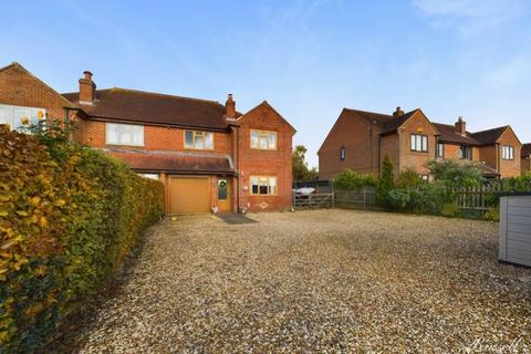 4 bedroom semi-detached house for sale, Cheshire Cottages, School Hill, Charndon