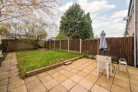 10 Cypress Way, Birmingham, B31 4JE