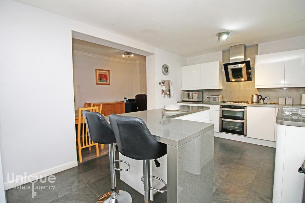 Bretherton Cottages, Raikes Road, ThorntonCleveleys, Lancashire, FY5 3
